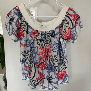 Skies Are Blue Embroidered Flower Top Small 4 6